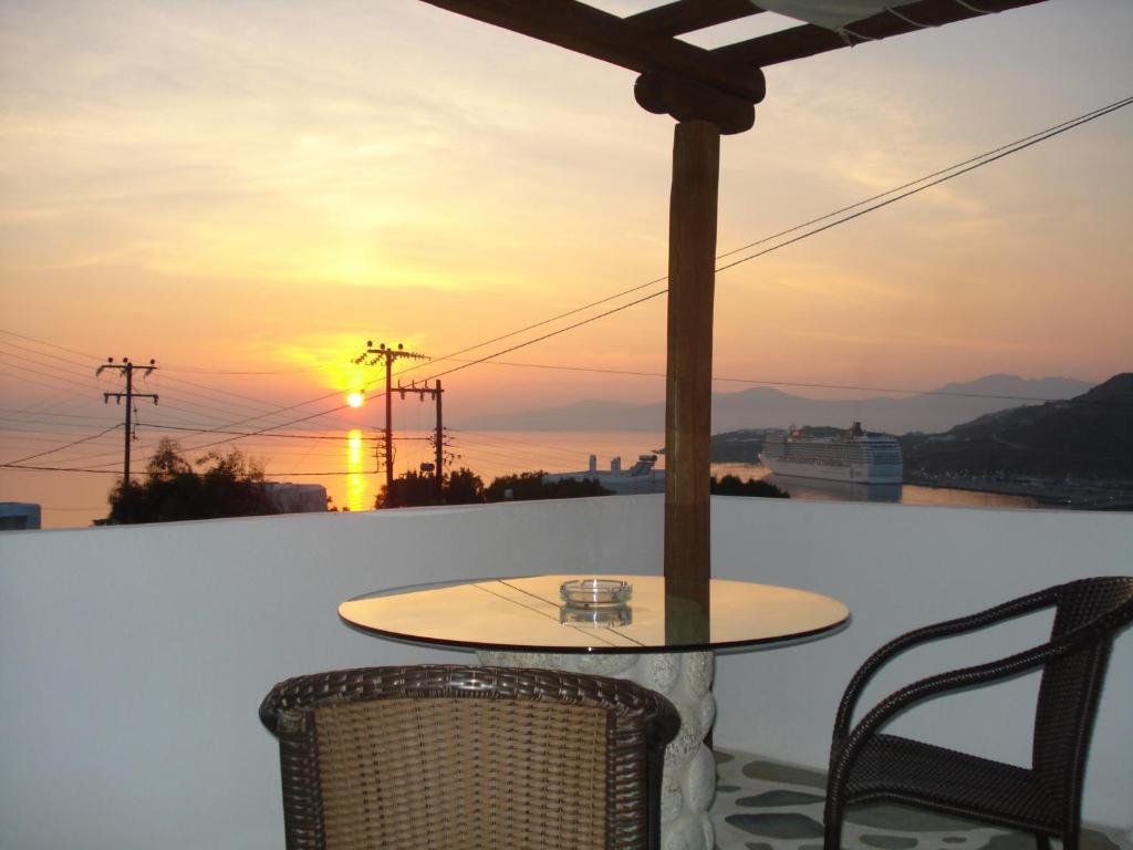 Sahas Suites Mykonos Town Eksteriør billede